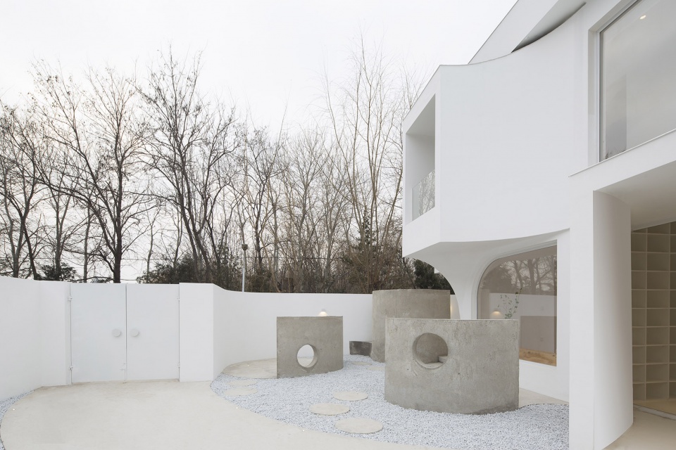 Sleeping lab Arch Atelier d More