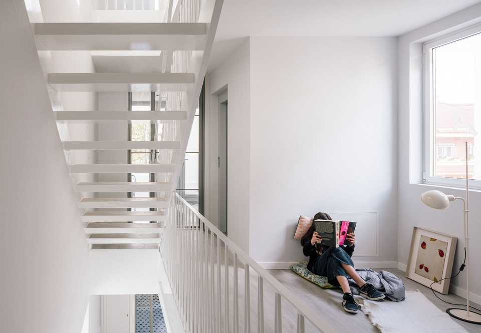 Galgo House Murado Elvira Arquitectos