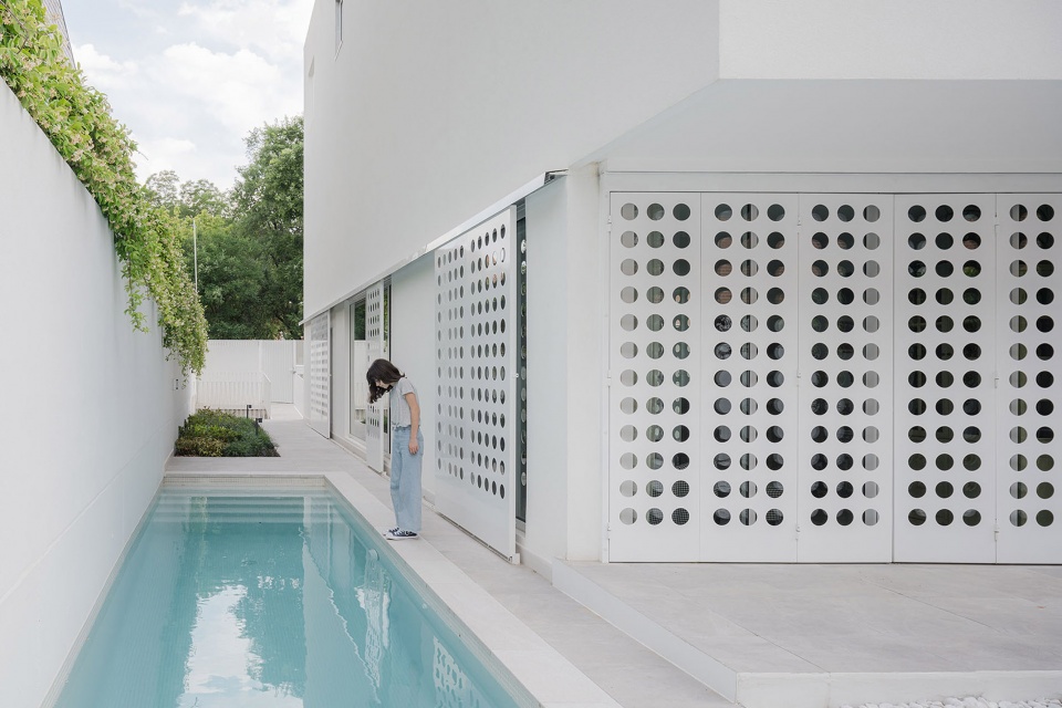 Galgo House Murado Elvira Arquitectos