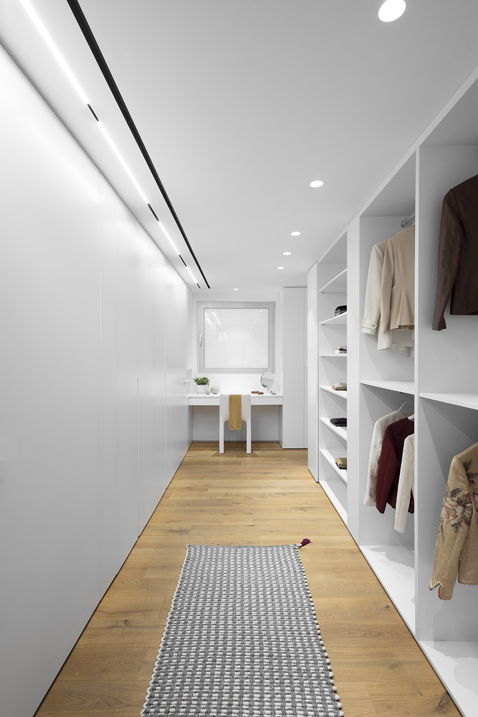 LV Penthouse studioDO