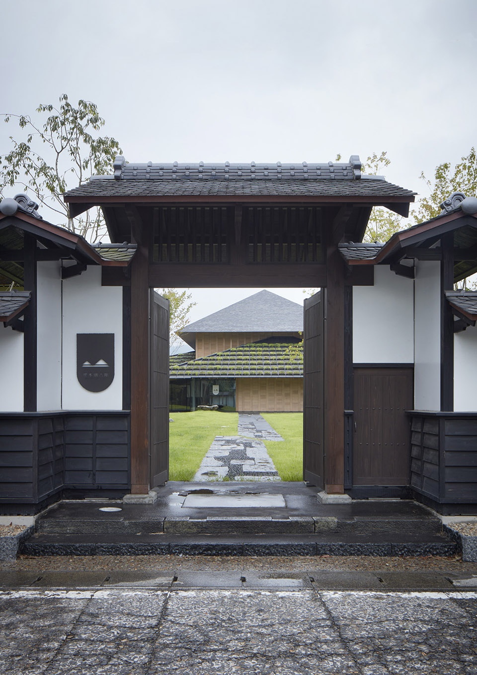 toyoma kaikokan japan by kengo kuma and associates