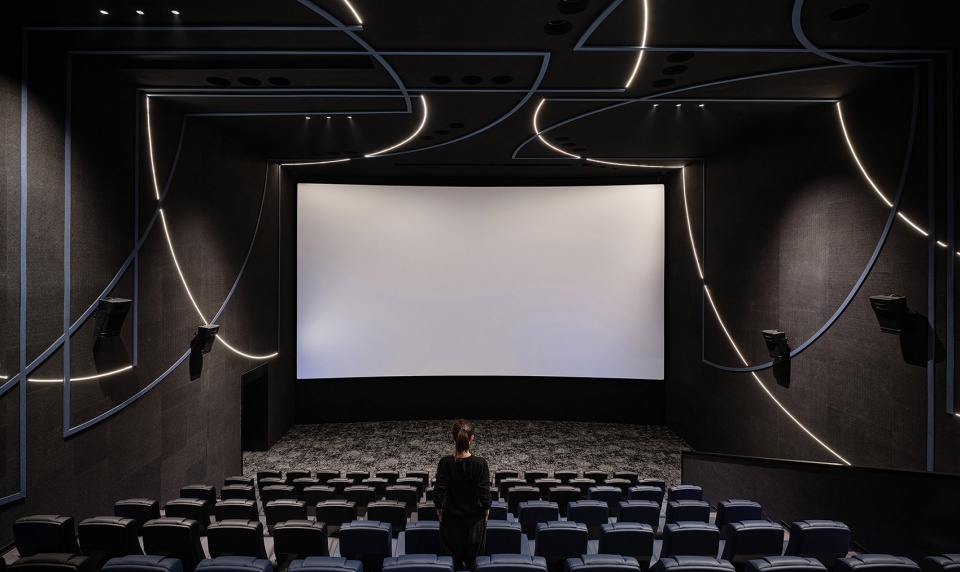 Shenzhen Cine Sky Cinema Phrase 3 One Plus Partnership