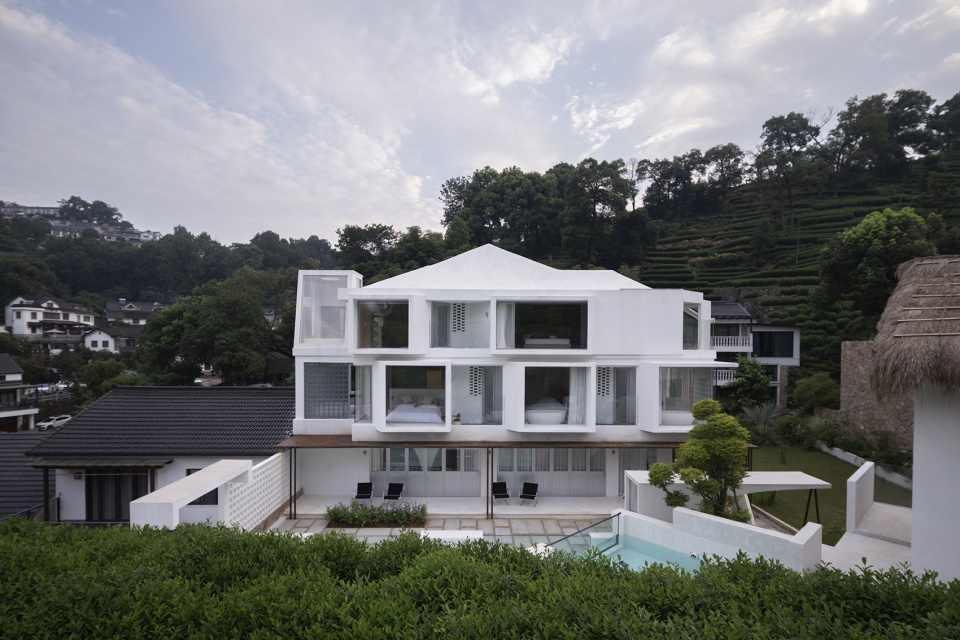 Hills Resort Living Art Gallery JK DESIGN STUDIO