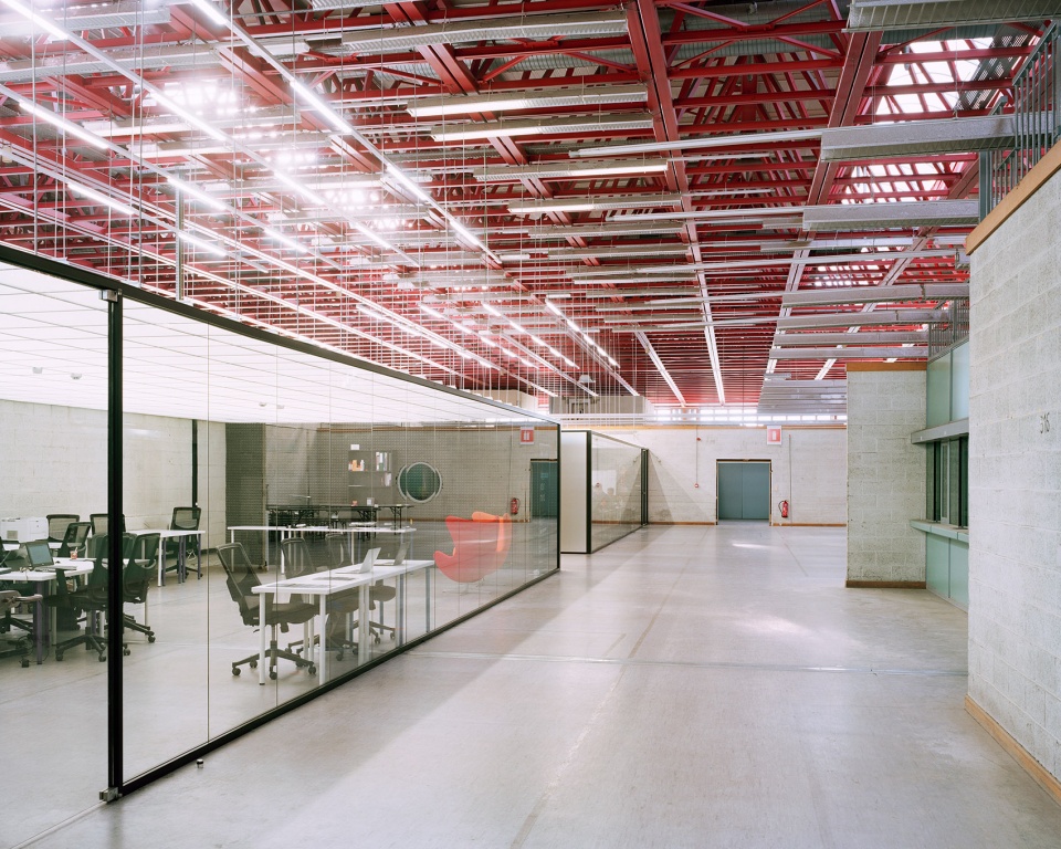 a6k advanced engineering centre belgium by traumnovelle