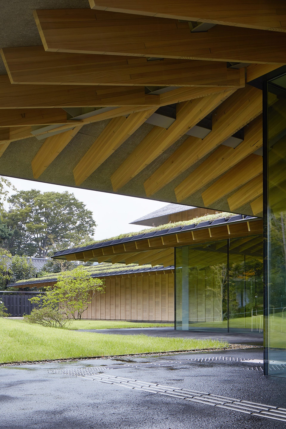 toyoma kaikokan japan by kengo kuma and associates