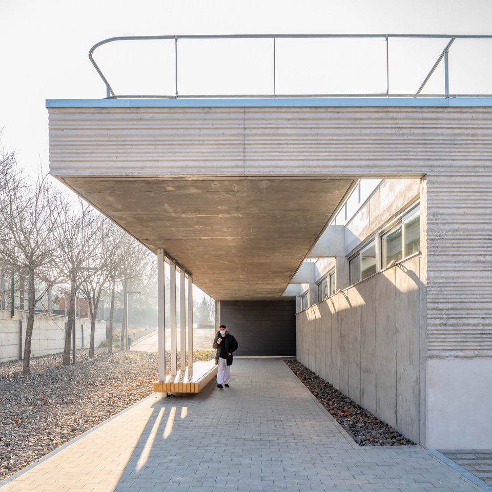 CAP Navarcles by Valor Llimos arquitectura
