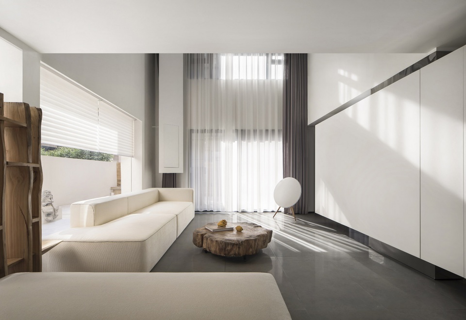 Yuan Ju China by Point Depth Design