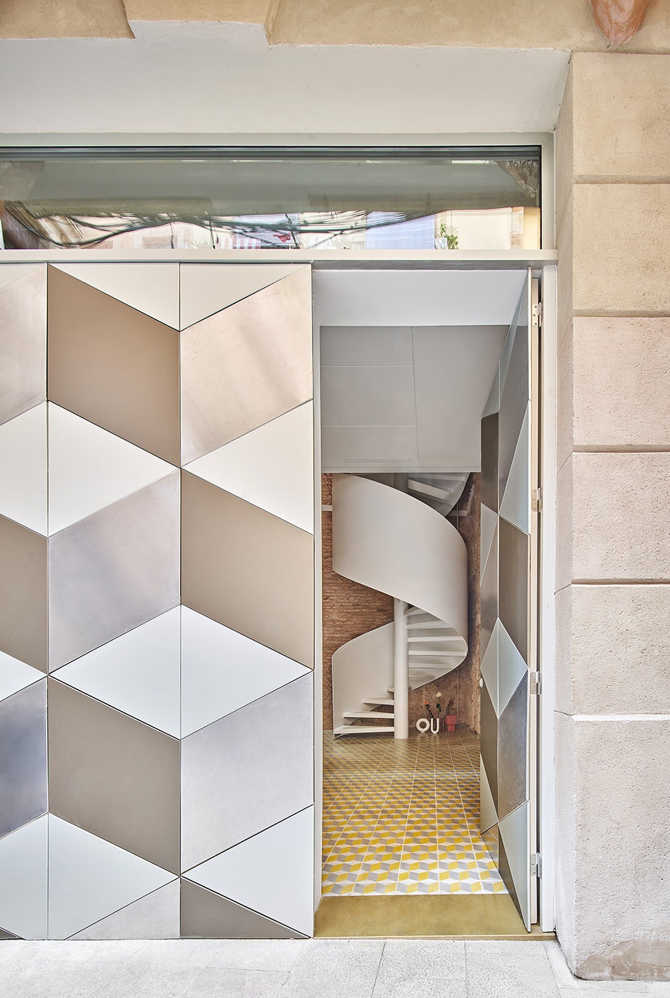 HOUSE BSP20 by Raul Sanchez