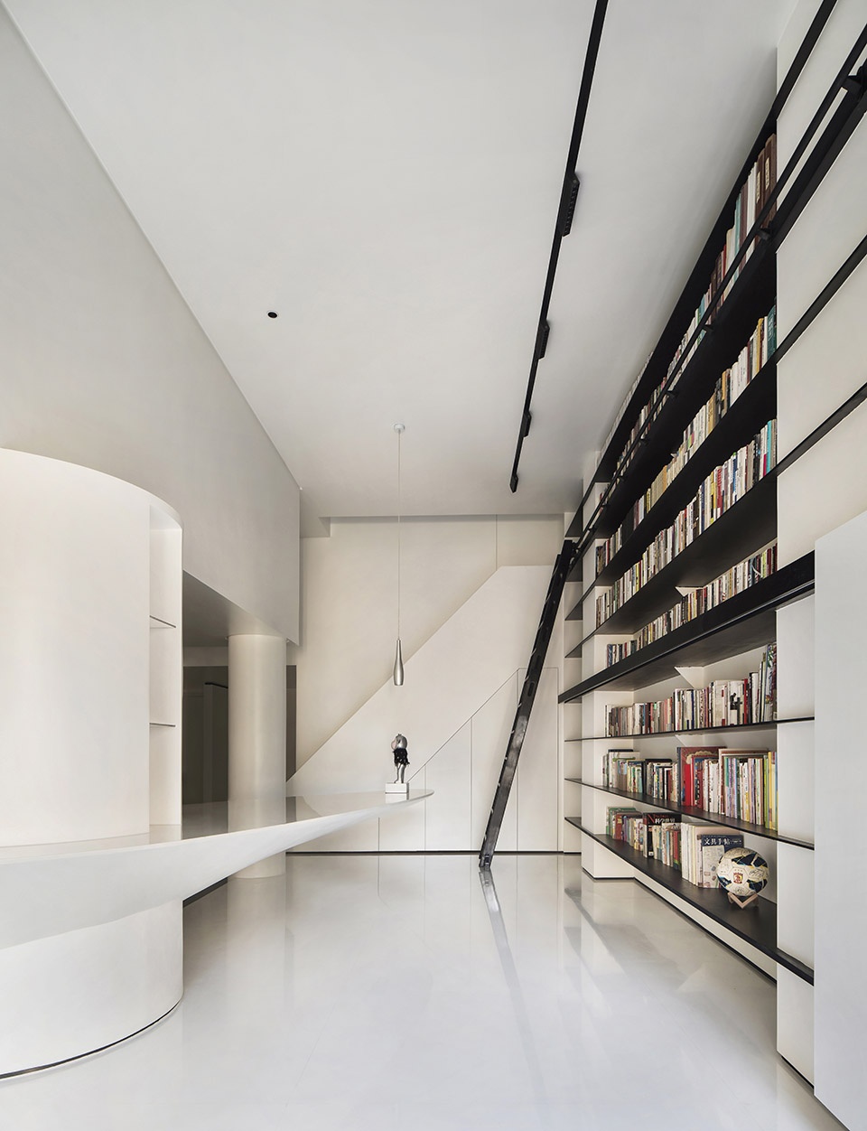 Yuan Ju China by Point Depth Design