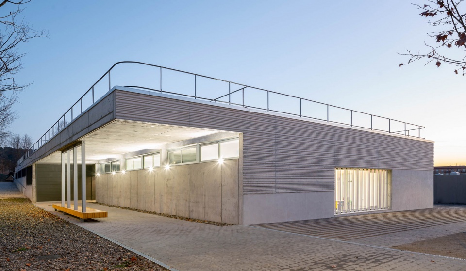 CAP Navarcles by Valor Llimos arquitectura