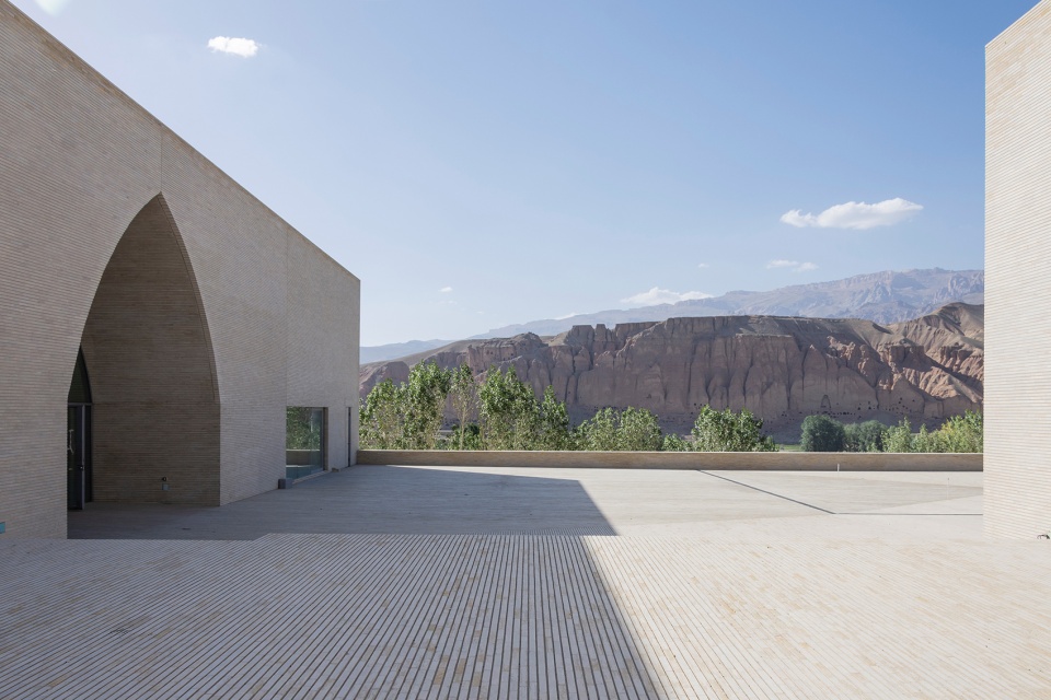 bamyan cultural center by m2r arquitectos