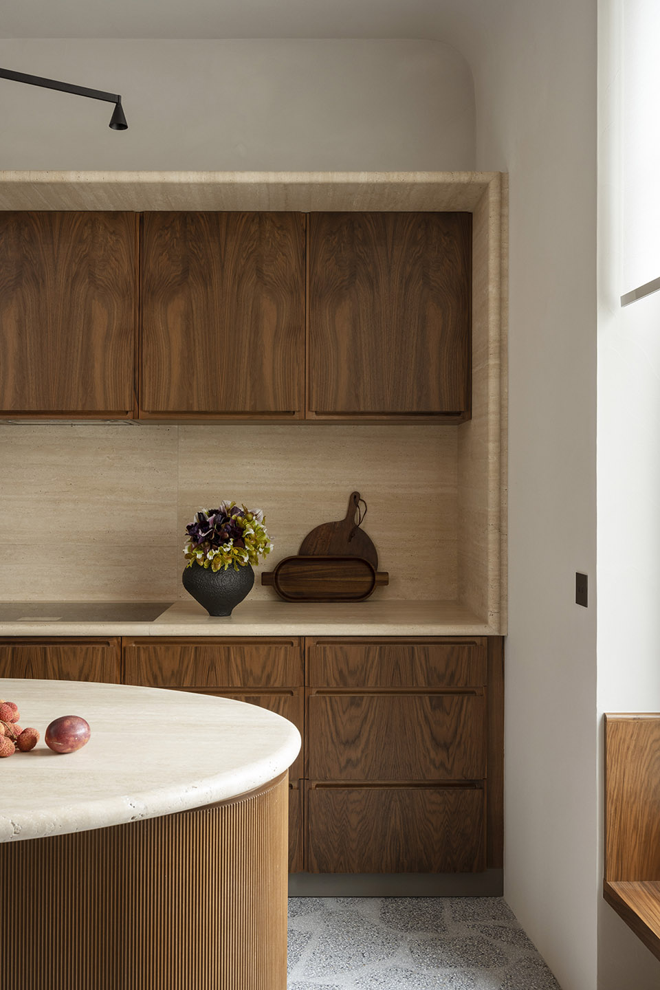 Apartment XVIII by studio razavi architecture