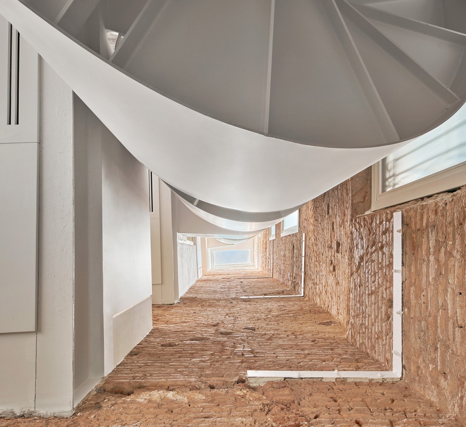 HOUSE BSP20 by Raul Sanchez