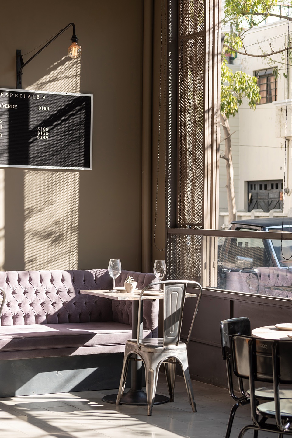 romea morelos restaurant by antumbra estudio