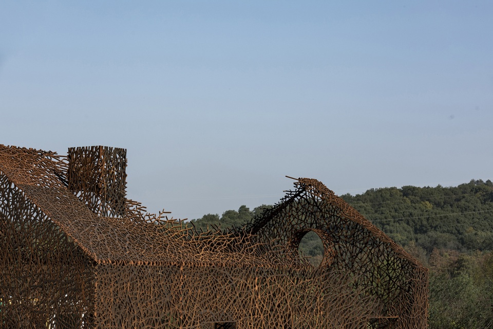 the vanished house china by field conforming studio