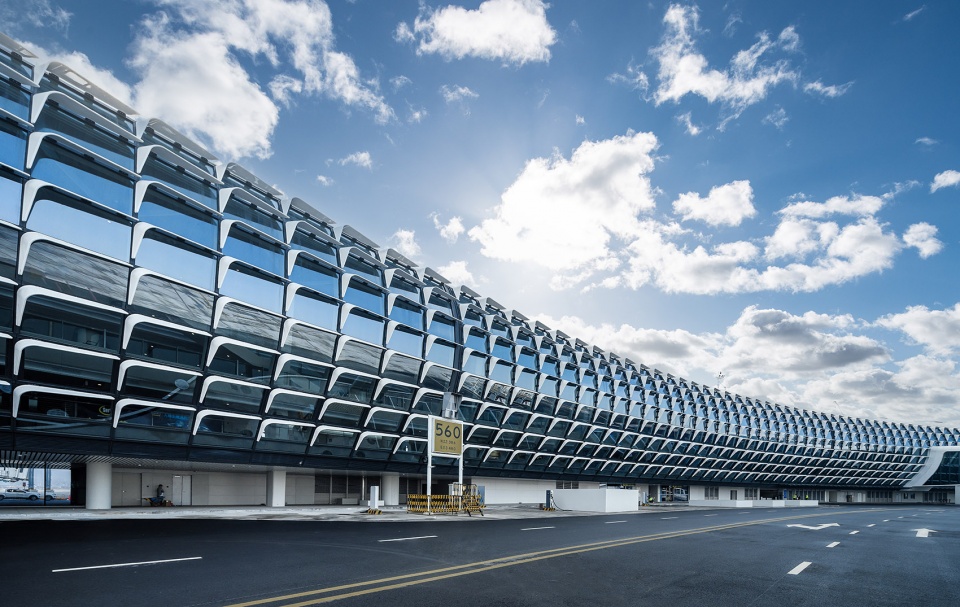 Shenzhen Bao an International Airport Satellite Concourse China by GDAD Aedas Landrum Brown