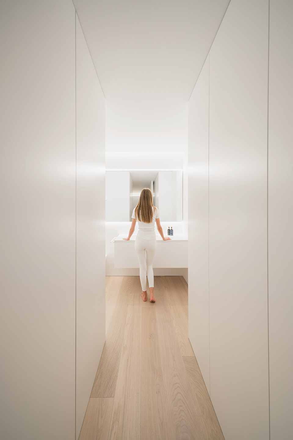 MRG Valencia by Fran Silvestre Arquitectos