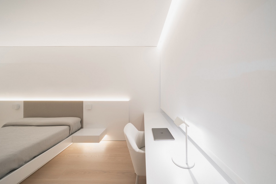 MRG Valencia by Fran Silvestre Arquitectos