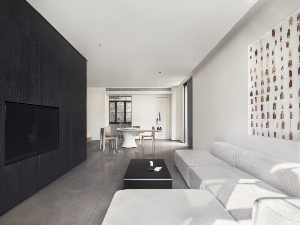 Yuan Ju China by Point Depth Design