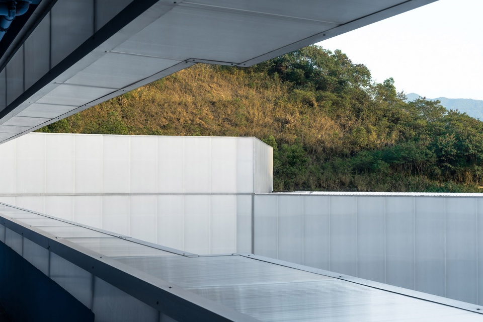 art school in blue white china by various associates
