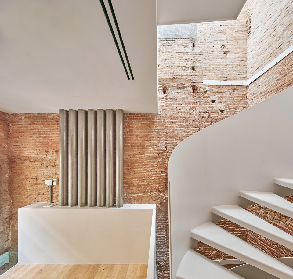 HOUSE BSP20 by Raul Sanchez