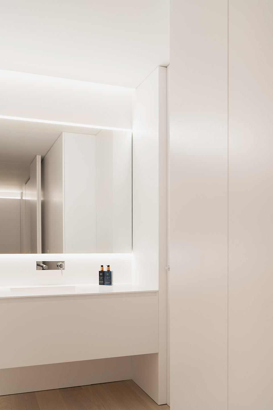 MRG Valencia by Fran Silvestre Arquitectos