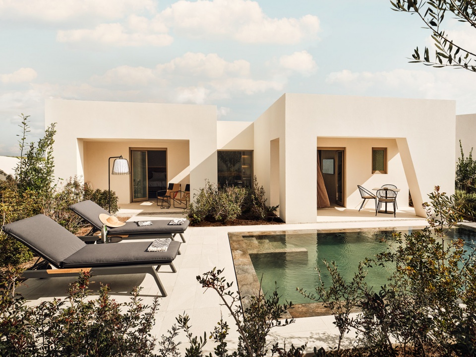 Nous Santorini Design Hotels