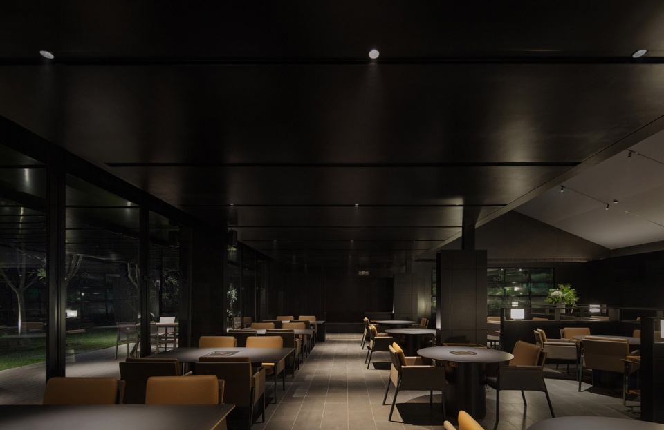 Aranya Zhenziwei Restaurant PLAT ASIA