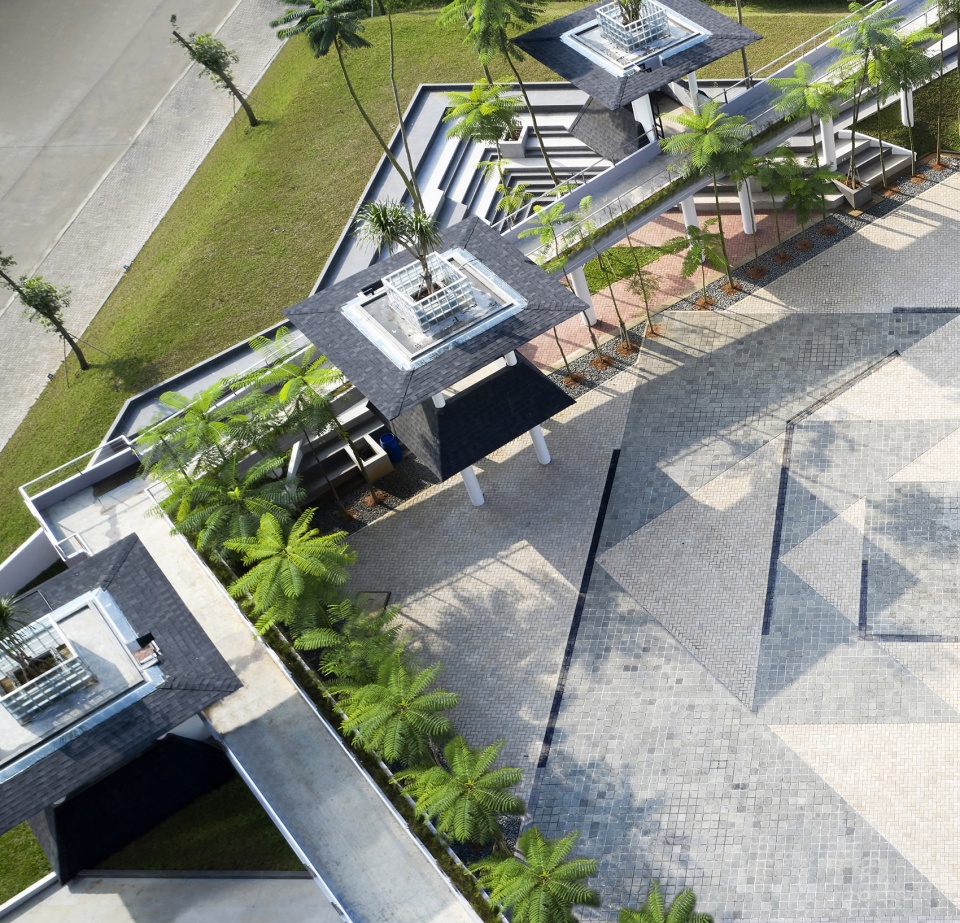 octagram plaza indonesia by radar
