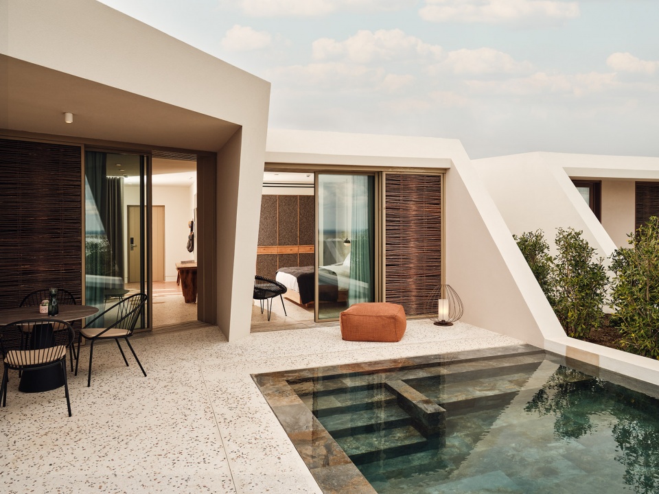 Nous Santorini Design Hotels