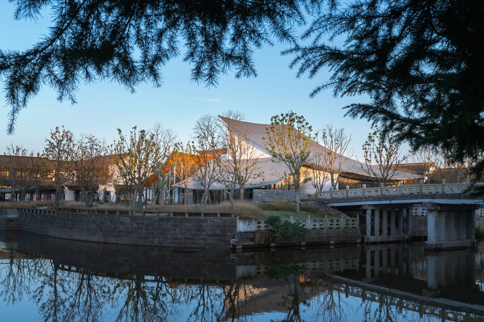 jianli town exhibition hall china by goa