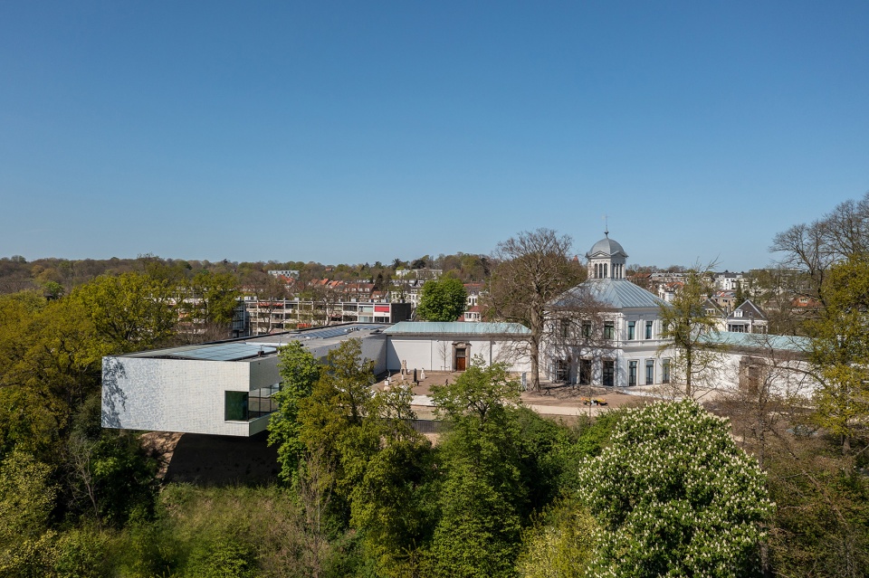 museum arnhem renovation by benthem crouwel architects