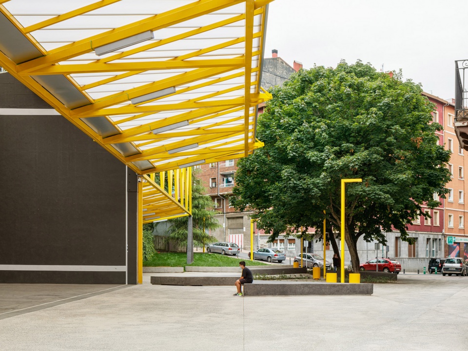 Plaza El Sol Renovation in Sestao by ELE ARKITEKTURA