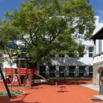 Luso-Frances学校，波尔图 / Pedro Mosca & Pedro Gonçalves Arquitectos