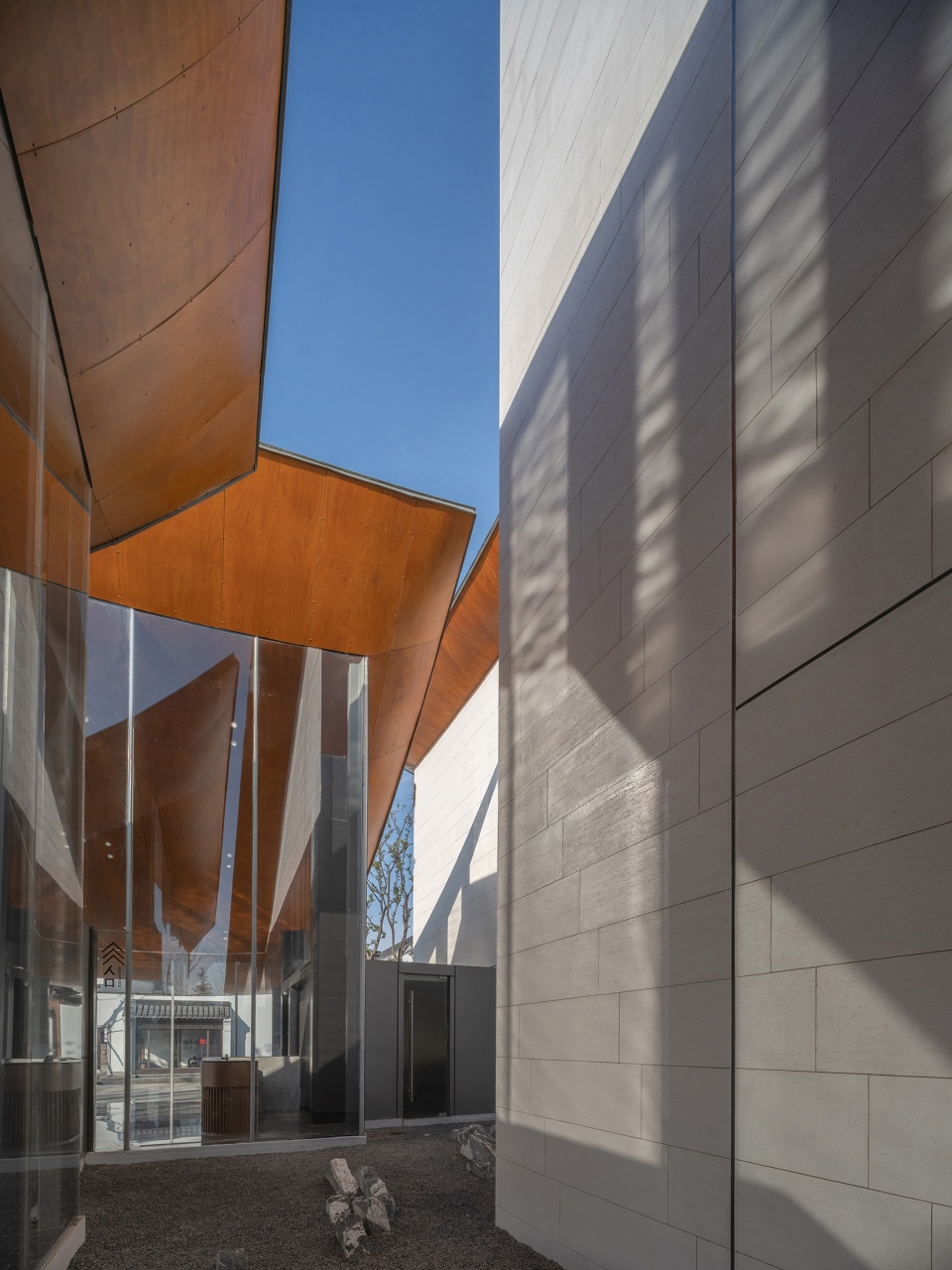 jianli town exhibition hall china by goa