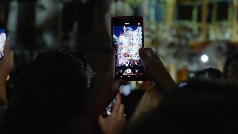 mapping living architecture casa batllo refik anadol