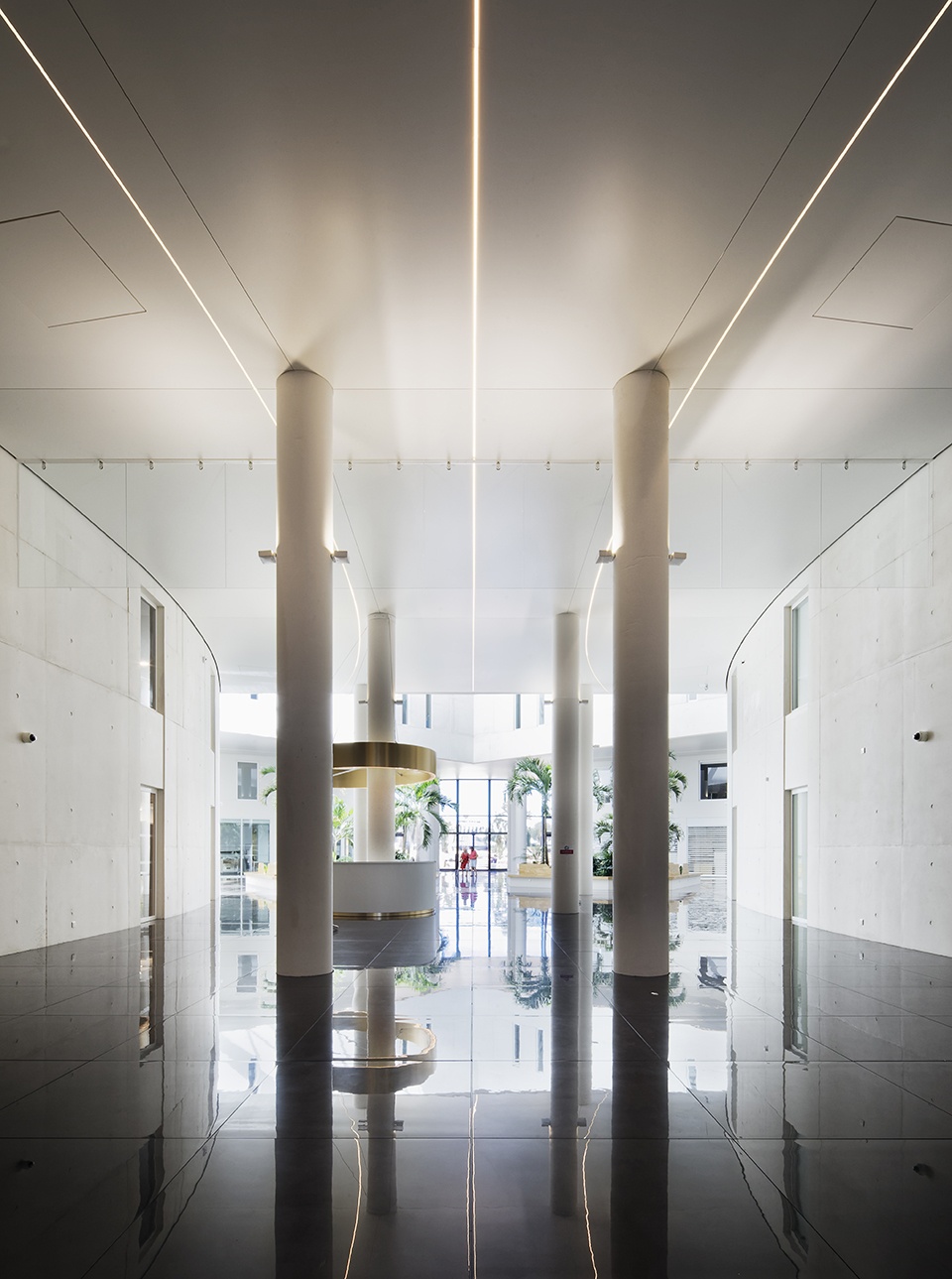 saint jean clinic by aarchitecture
