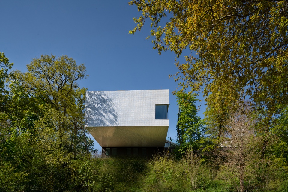 museum arnhem renovation by benthem crouwel architects