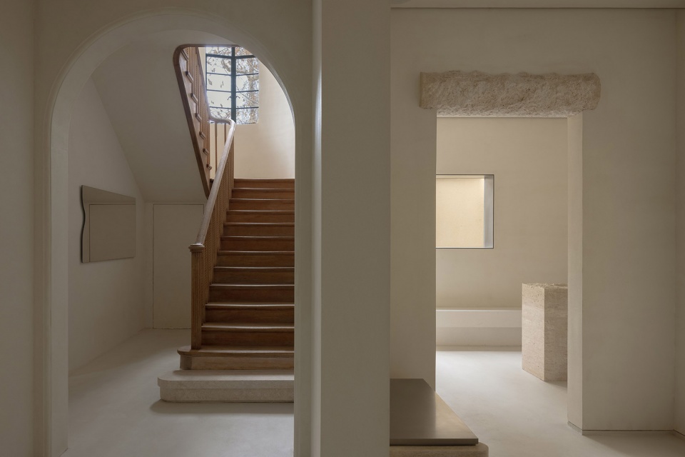 to summer shanghai flagship store by fog architecture