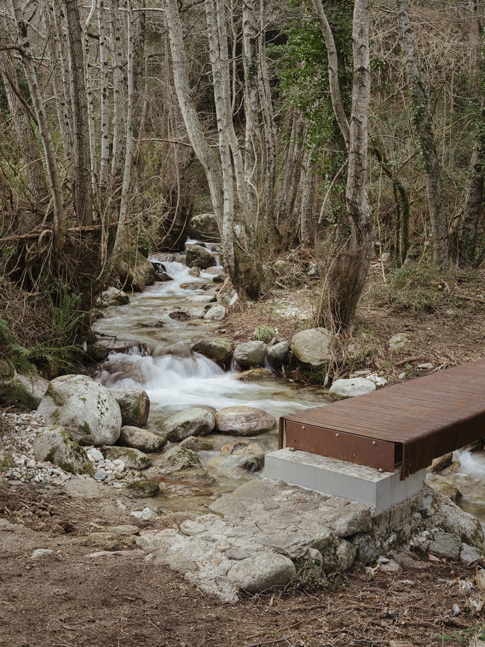 mare a mare trails footbridges by orma architettura
