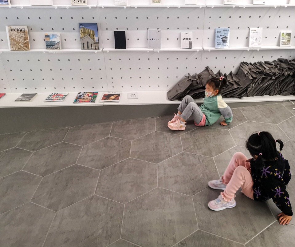Hankou Erqi River Beach no art bookstore China by Qing Studio