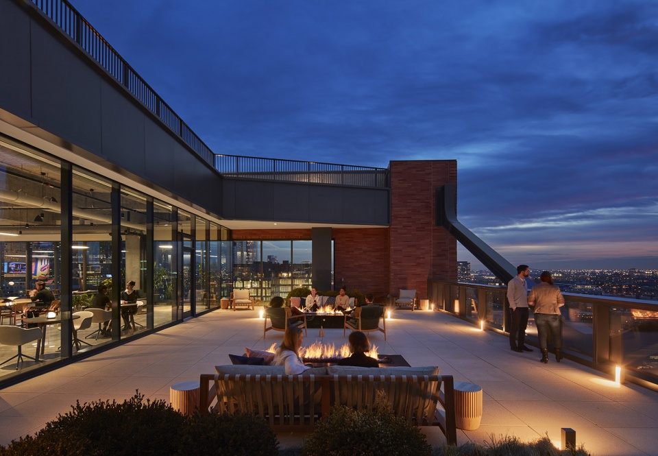 800 fulton market by som