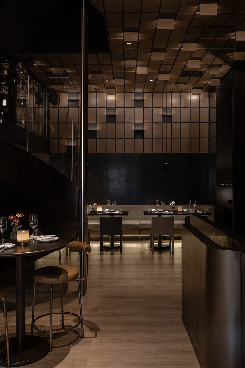 Le Coq Wine Bistro China by RooMoo Practice