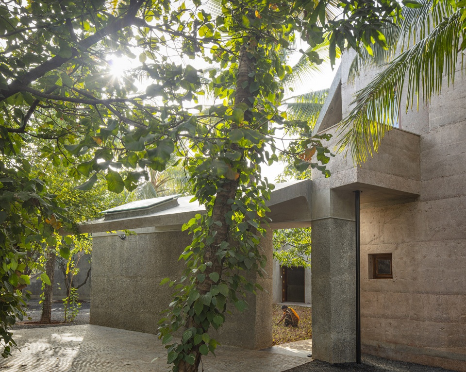 House of Concrete Experiments by Samira Rathod Design Atelier