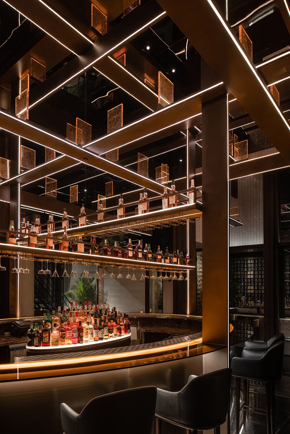 Le Coq Wine Bistro China by RooMoo Practice