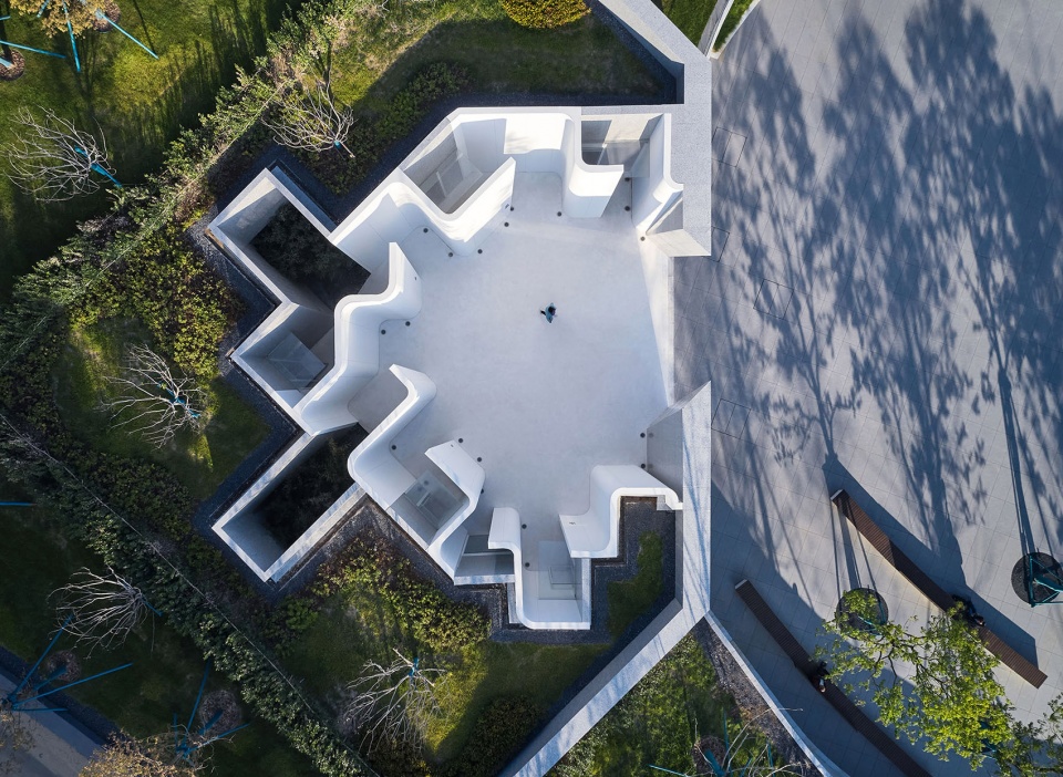 Atour Village Public Restroom GN Architects