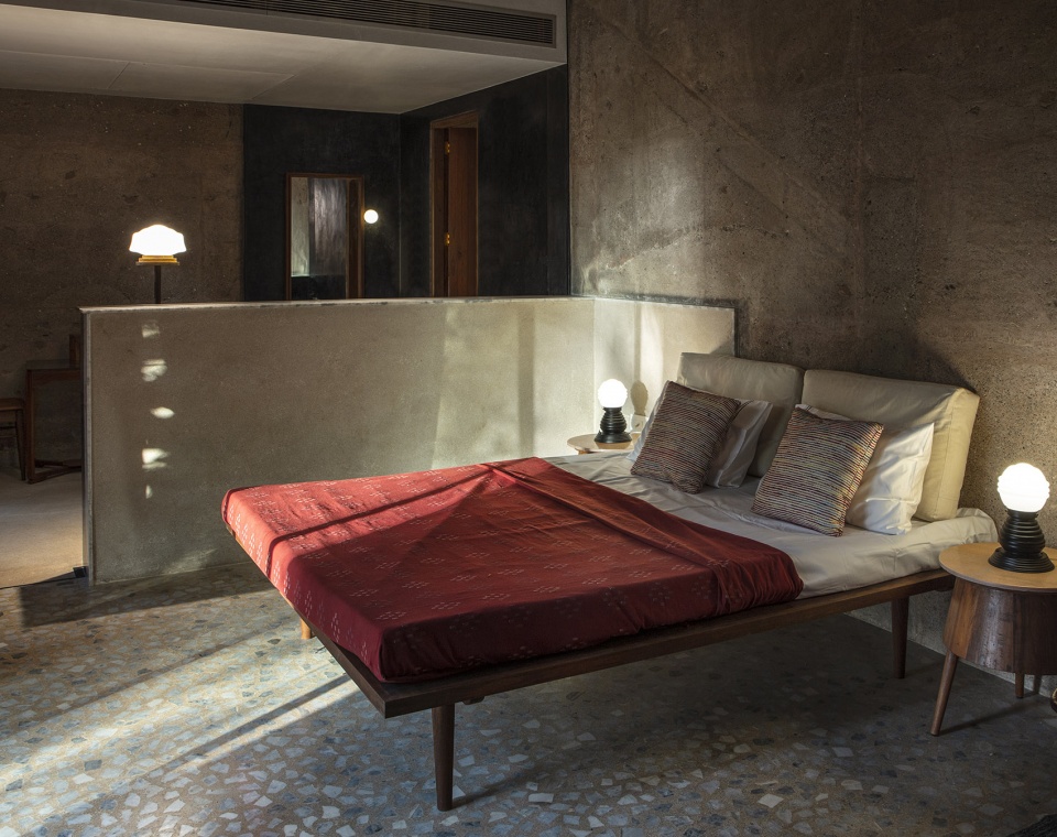 House of Concrete Experiments by Samira Rathod Design Atelier