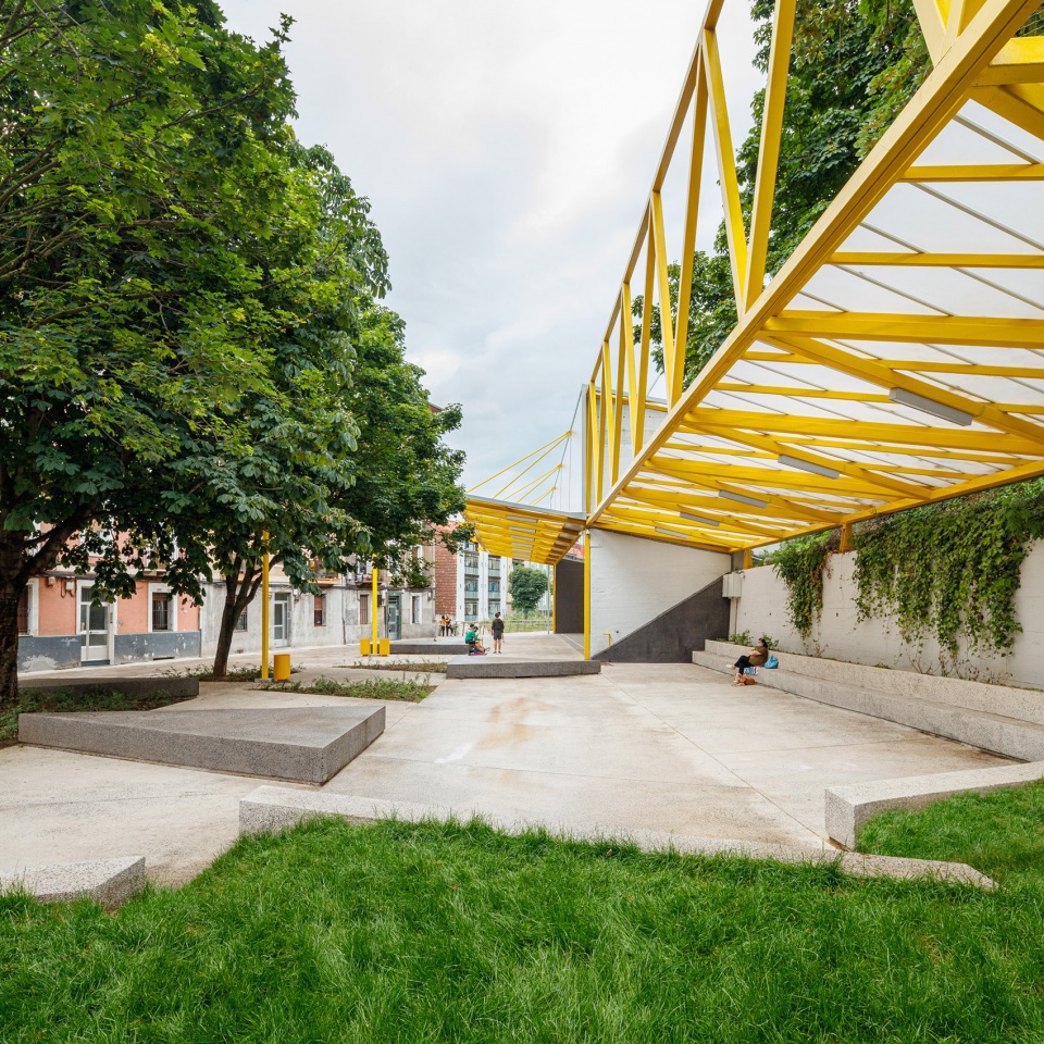 Plaza El Sol Renovation in Sestao by ELE ARKITEKTURA