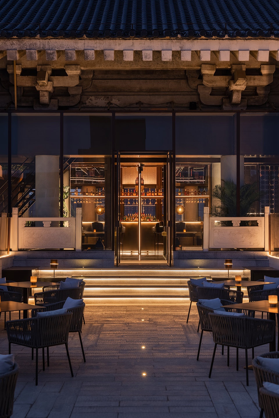 Le Coq Wine Bistro China by RooMoo Practice