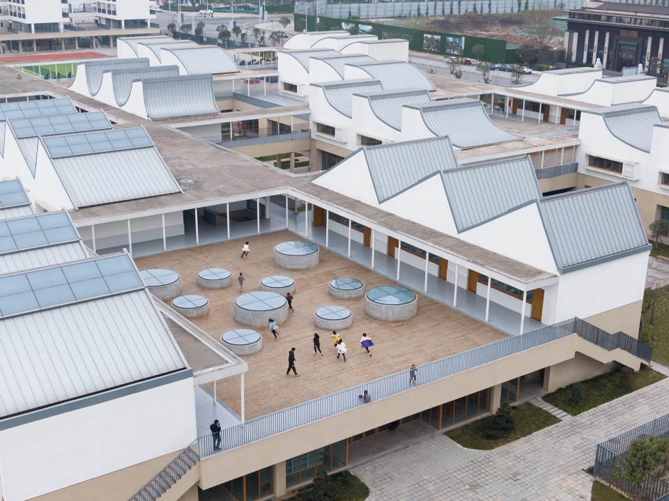 Qingyijiang Road Elementary School Hua Li
